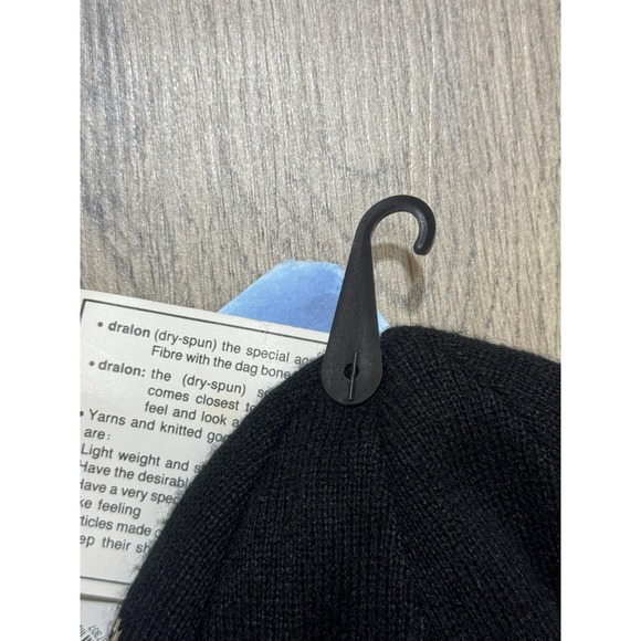 Y2K Roxy Reversible Knitted‎ Beanie Hat main image 4